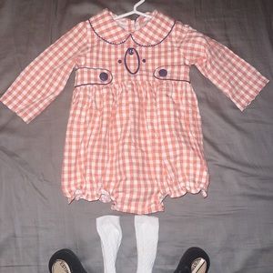 Smockingbird Bubble! Worn once and outgrew it! Letter O